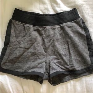 Lulu lemon cloth shorts